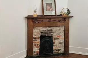 506 E York St, Savannah, GA 31401 - Photo 3