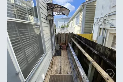 506 E York Street, Savannah, GA 31401 - Photo 23