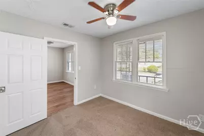 132 Jenks Street, Savannah, GA 31415 - Photo 9