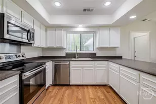 14 Hemingway Dr, Savannah, GA 31411 - Photo 15