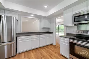 14 Hemingway Dr, Savannah, GA 31411 - Photo 13