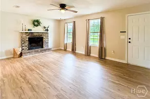 205 Pamela Dr, Allenhurst, GA 31301 - Photo 5