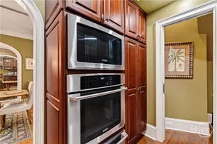 525 E Broughton St, Savannah, GA 31401 - Photo 15