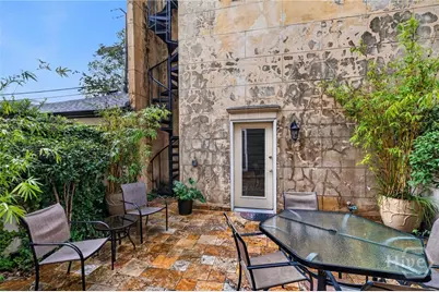 525 E Broughton Street, Savannah, GA 31401 - Photo 55
