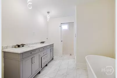 902 E Anderson Street, Savannah, GA 31401 - Photo 27