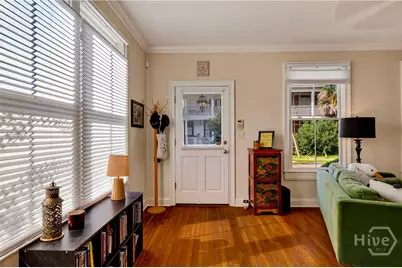 105 W 31st Street, Savannah, GA 31401 - Photo 5