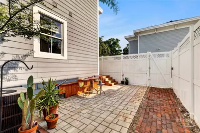 105 W 31st Street, Savannah, GA 31401 - Photo 19