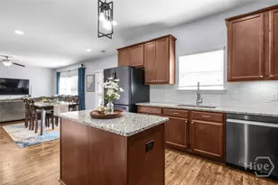 121 Waverly Way, Savannah, GA 31407 - Photo 11