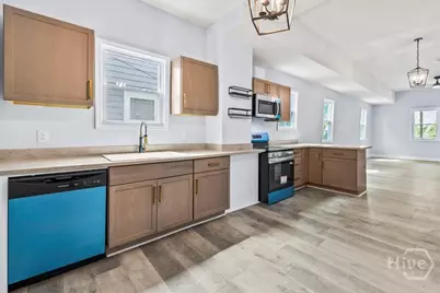1137 E Gwinnett Street, Savannah, GA 31404 - Photo 11