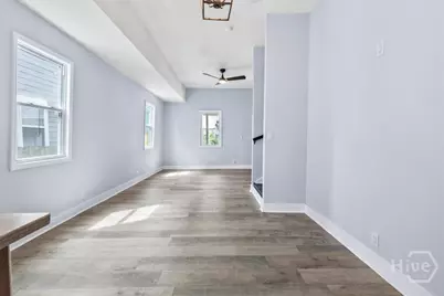1137 E Gwinnett Street, Savannah, GA 31404 - Photo 7