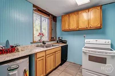 155 Burton Road, Savannah, GA 31405 - Photo 11
