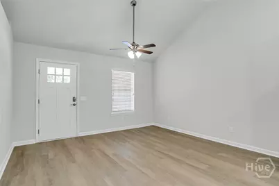2108 California Avenue, Savannah, GA 31404 - Photo 3