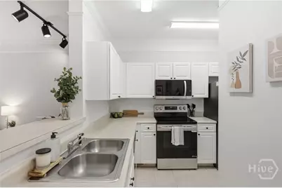 3326 Whitemarsh Way, Savannah, GA 31410 - Photo 7