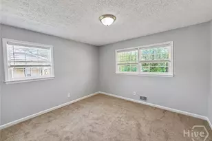 1716 Hallmark Dr, Griffin, GA 30223 - Photo 27