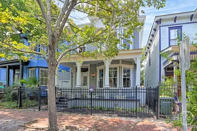 207 W 38th Street, Savannah, GA 31401 - Photo 1