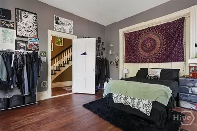 207 W 38th Street, Savannah, GA 31401 - Photo 17