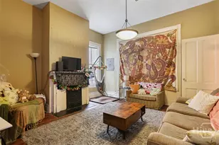 207 W 38th St, Savannah, GA 31401 - Photo 9