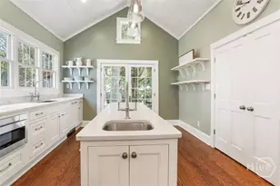 411 Parkersburg Rd, Savannah, GA 31406 - Photo 13