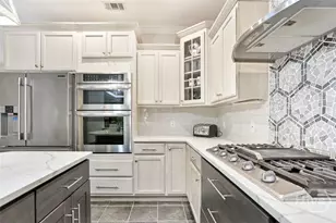 5 Poor Clares Ln, Savannah, GA 31411 - Photo 9