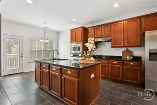 204 Waverly Ln, Richmond Hill, GA 31324 - Photo 7