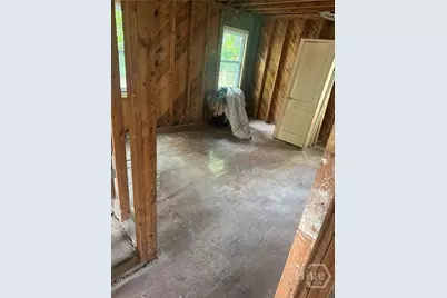1210 E 40th Street, Savannah, GA 31404 - Photo 9