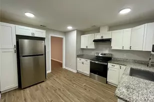 237 W 73rd St, Savannah, GA 31405 - Photo 9
