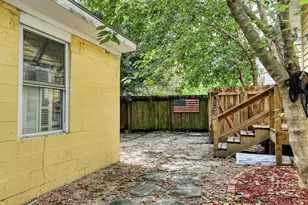 1106 E Broad St, Savannah, GA 31401 - Photo 31