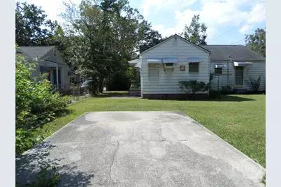 2302 E 40th Street #B, Savannah, GA 31404 - Photo 9