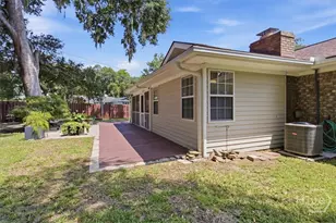 601 Leaning Oaks Dr, Savannah, GA 31410 - Photo 31