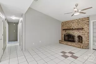601 Leaning Oaks Dr, Savannah, GA 31410 - Photo 7
