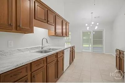 410 Club Drive, Hinesville, GA 31313 - Photo 11