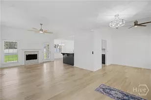 1135 Montclair Dr, Hinesville, GA 31313 - Photo 5