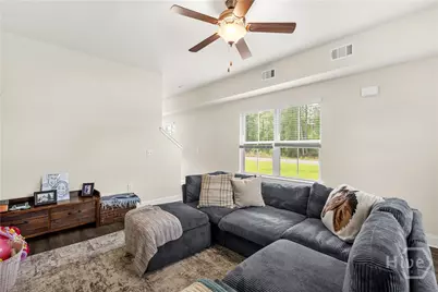 725 Mill Creek Circle, Hinesville, GA 31313 - Photo 7