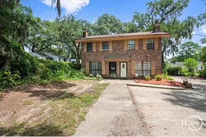 2220 E Victory Drive #6, Savannah, GA  - Photo 1