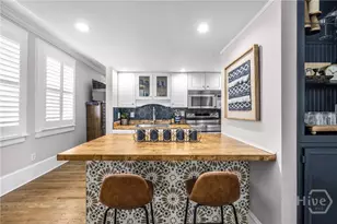 219 Abercorn St, Savannah, GA 31401 - Photo 13