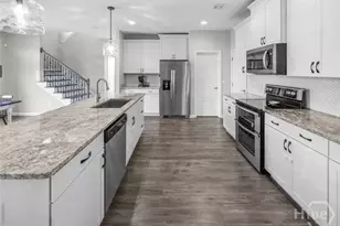 30 Shoefstall St, Savannah, GA 31407 - Photo 13
