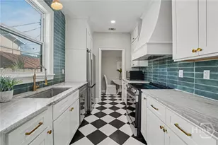 1124 E 37th St, Savannah, GA 31404 - Photo 9