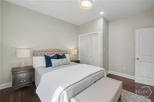 1124 E 37th St, Savannah, GA 31404 - Photo 13