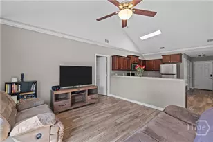 8 Rainier Ln, Savannah, GA 31405 - Photo 5