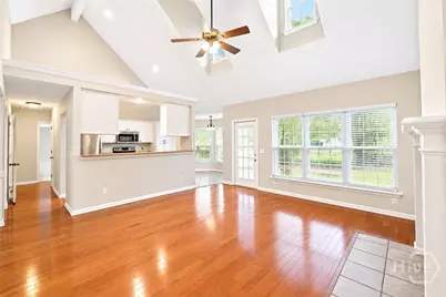 87 Heron View Court, Richmond Hill, GA 31324 - Photo 3