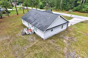 30 Vandiver St, Pembroke, GA 31321 - Photo 9