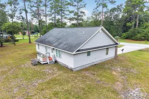 30 Vandiver St, Pembroke, GA 31321 - Photo 7