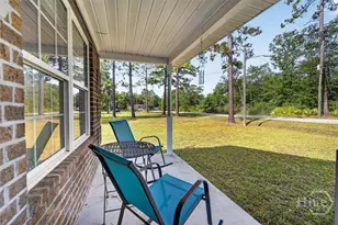 30 Vandiver St, Pembroke, GA 31321 - Photo 11