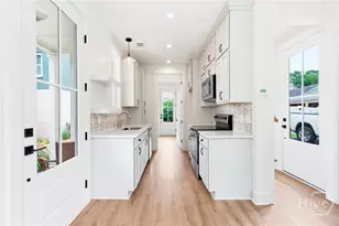 1314 E 38th St, Savannah, GA 31404 - Photo 5