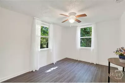 17 Russell Avenue, Savannah, GA 31408 - Photo 21