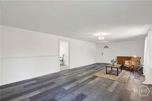 17 Russell Ave, Savannah, GA 31408 - Photo 5