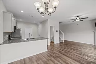 153 Brightleaf Cir, Hinesville, GA 31313 - Photo 9