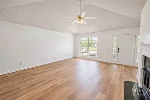 121 West Tisbury Lane, Pooler, GA 31322 - Photo 5