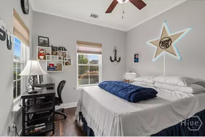 128 Waverly Way, Savannah, GA 31407 - Photo 17