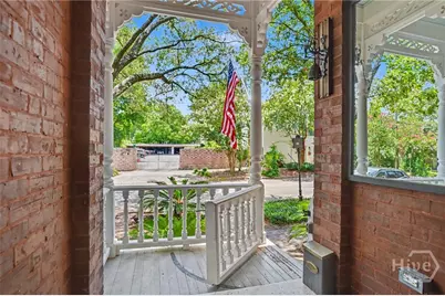 615 Tattnall Street, Savannah, GA 31401 - Photo 7